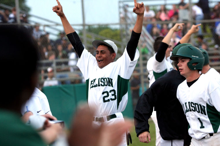 Ellison edges Shoemaker 7-5